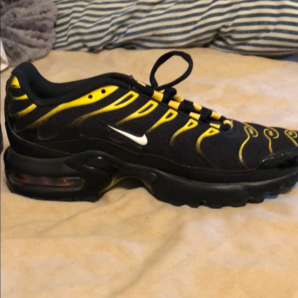 Nike Air Max - Picture 1 of 3